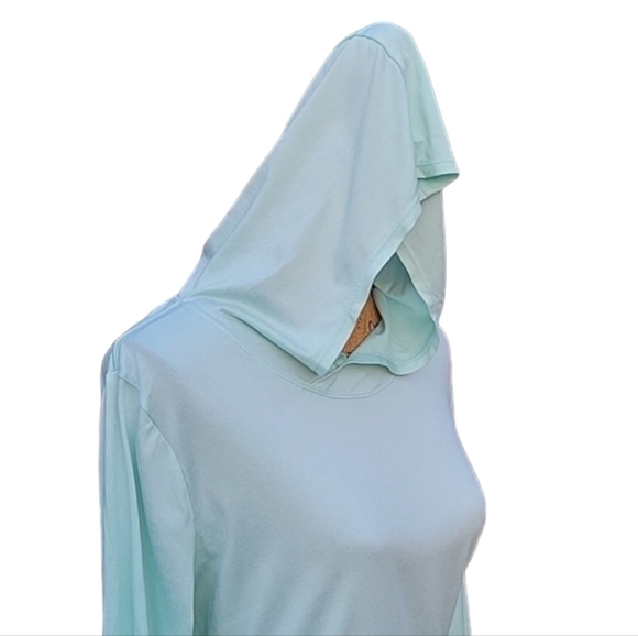 Nike Dri-Fit Performance Hoodie - Picture 6 of 17